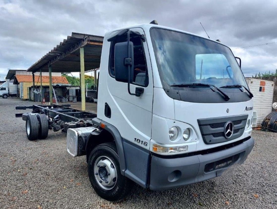 MERCEDES BENZ ACCELO 1016 4X2 2022