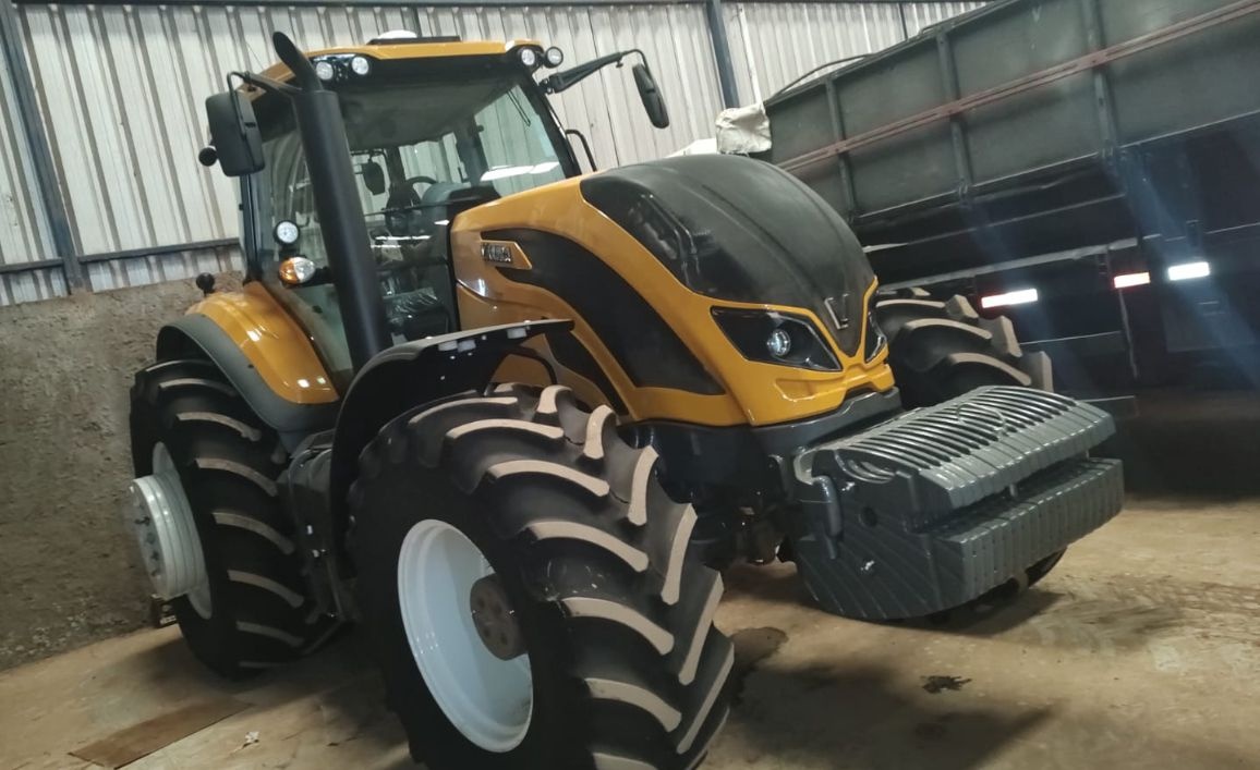TRATOR VALTRA T250CVT 2017