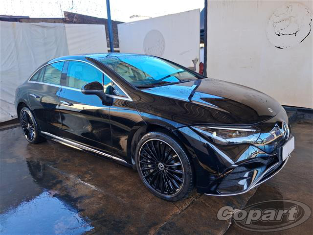 MERCEDES-BENZ EQE 300 89 KW ELÉTRICO 2023