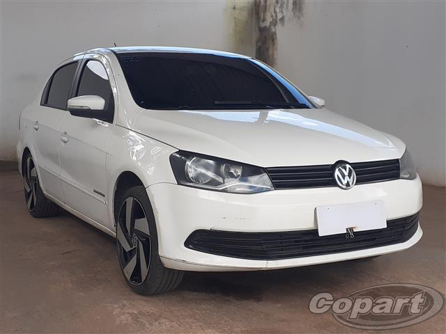 VOLKSWAGEN VOYAGE 1.0 MI COMFORTLINE 8V FLEX MANUAL 2015