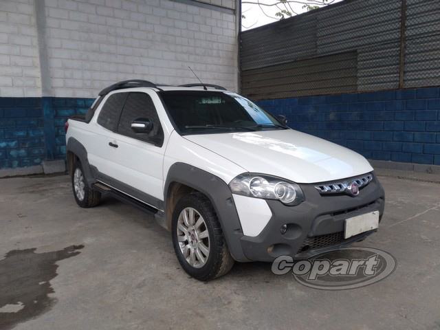 FIAT STRADA 1.8 MPI ADVENTURE CD 16V FLEX MANUAL 2014